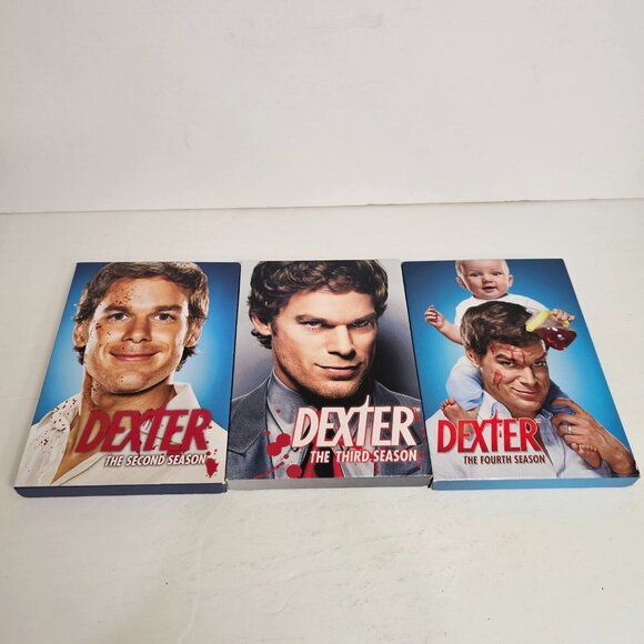 Dexter Seasons 2-4 Season Two / Season Three / Season Four - Picture 1 of 6